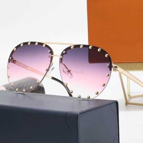 2023 square sun glasses sunglasses women designer luxury man women waimea sunglasses classic vintage uv400 outdoor oculos de sol with box an, White;black
2023 square sun glasses sunglasses women designer luxury man women waimea sunglasses classic vintage uv400 outdoor oculos de sol with box an, White;black
