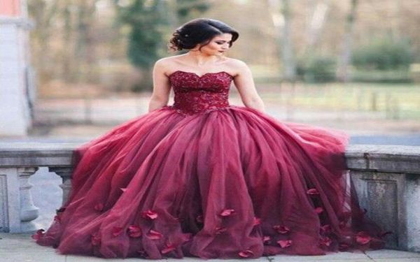 dark red ball gown prom dresses sweetheart lace tulle petal embellished floor length evening gowns 2018 sweet 16 dresses4008379, Black
dark red ball gown prom dresses sweetheart lace tulle petal embellished floor length evening gowns 2018 sweet 16 dresses4008379, Black