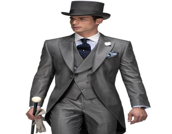 recommend design peaked lapel dark grey tailcoat men party groomsmen suits in wedding tuxedos jacketpantstievest 3847293, Black;gray
recommend design peaked lapel dark grey tailcoat men party groomsmen suits in wedding tuxedos jacketpantstievest 3847293, Black;gray