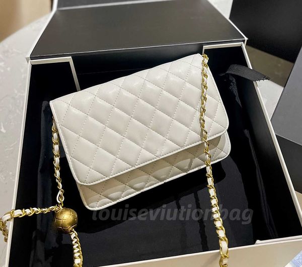 designer handbag shoulder chain bag clutch flap totes bags wallet check velour thread purse double letters solid hasp waist square stripes w
designer handbag shoulder chain bag clutch flap totes bags wallet check velour thread purse double letters solid hasp waist square stripes w