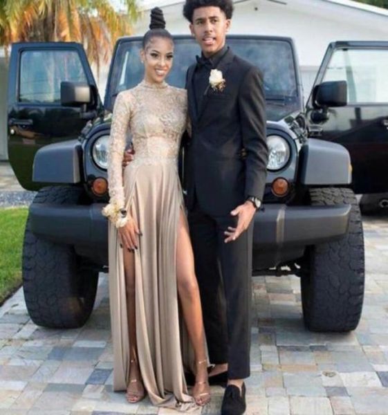 2017 champagne long sleeves lace prom dresses arabia homecoming maxi gowns high slit chiffon sheer prom gown graduation gown7060055, Black
2017 champagne long sleeves lace prom dresses arabia homecoming maxi gowns high slit chiffon sheer prom gown graduation gown7060055, Black