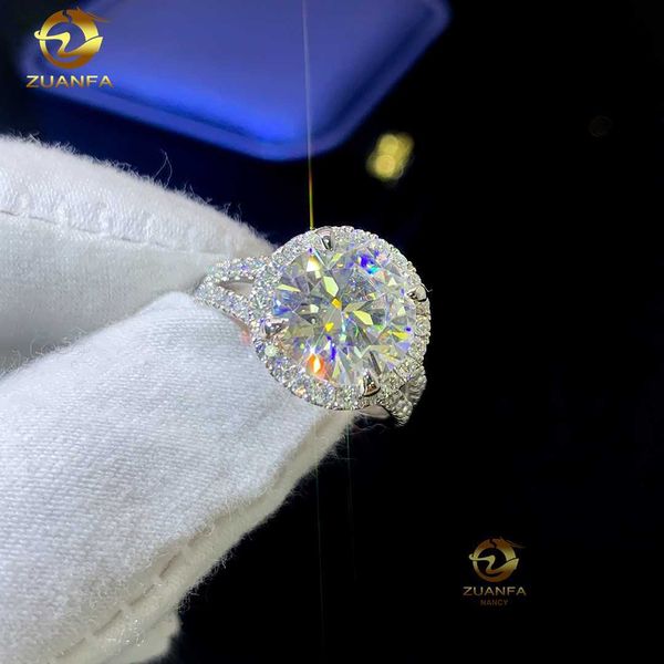 iced out classic jewelry 10k gold ring 10mm main diamond 925 sterling silver ring paved vvs diamond moissanite ring
iced out classic jewelry 10k gold ring 10mm main diamond 925 sterling silver ring paved vvs diamond moissanite ring