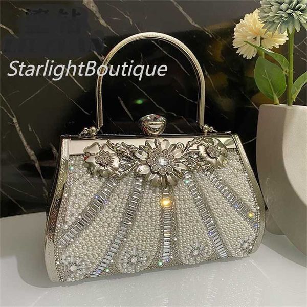 discount luxury designer totes popular fashion handbag shiny and luxurious full of diamonds and silver wedding mother bag cheongsam bag net
discount luxury designer totes popular fashion handbag shiny and luxurious full of diamonds and silver wedding mother bag cheongsam bag net