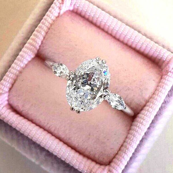 band rings huitan elegant oval cubic zirconia crystal rings for women stylish female accessories party finger ring luxury jewelry wholesale, Silver
band rings huitan elegant oval cubic zirconia crystal rings for women stylish female accessories party finger ring luxury jewelry wholesale, Silver