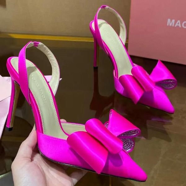 mach&mach satin sandals womens le cadeau crystal-embellished bow platform sandals chain decoration women high heeled luxury designers dinner, Black
mach&mach satin sandals womens le cadeau crystal-embellished bow platform sandals chain decoration women high heeled luxury designers dinner, Black