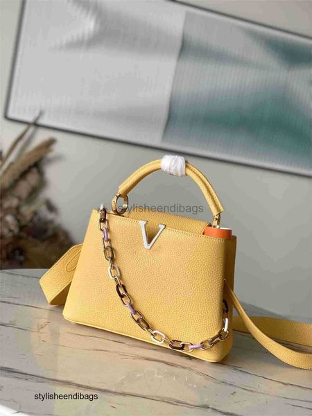 stylisheendibags 5a designers women handbag capucines bb shoulder bag tote women luxurys leather crossbody bag wallet purse
stylisheendibags 5a designers women handbag capucines bb shoulder bag tote women luxurys leather crossbody bag wallet purse