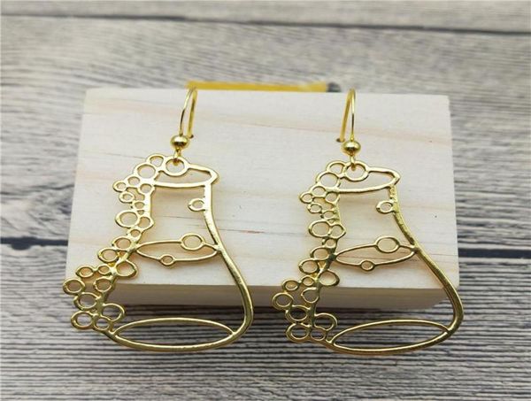 erlenmeyer flask drop earrings potion bottle chemistry laboratory graduation gift conical dangle women chandelier2263824, Silver
erlenmeyer flask drop earrings potion bottle chemistry laboratory graduation gift conical dangle women chandelier2263824, Silver