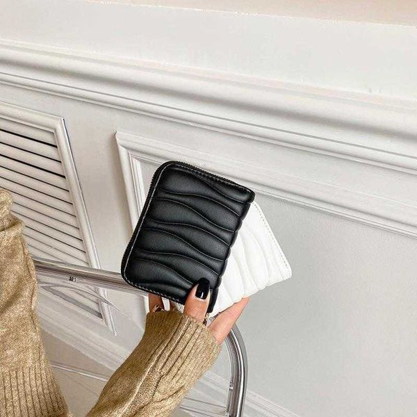 womens wallet student special bags interest design soft leather zip coin purse short embroidery thread small for women, Red;black
womens wallet student special bags interest design soft leather zip coin purse short embroidery thread small for women, Red;black