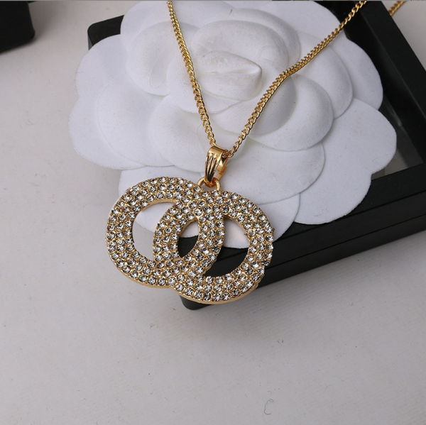 charm luxury designer letter pendant necklaces link chain 18k gold plated crystal rhinestone for women wedding jewerlry accessories, Silver
charm luxury designer letter pendant necklaces link chain 18k gold plated crystal rhinestone for women wedding jewerlry accessories, Silver