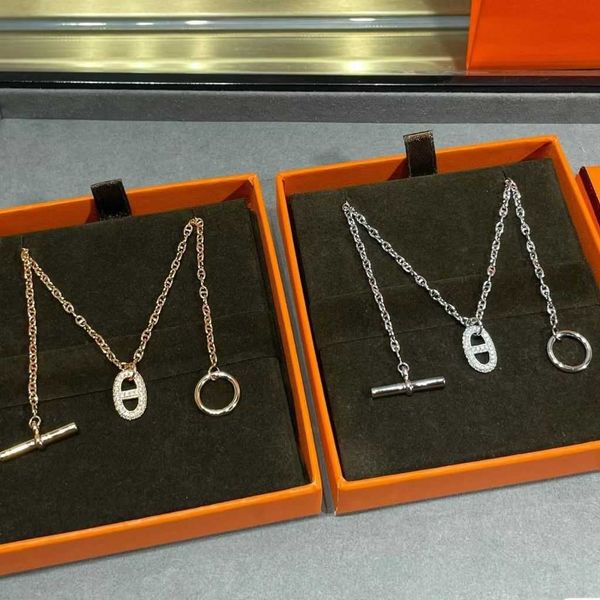 factory wholesale designer h ermes necklace aijia pure silver white gold pig nose set with moissanite full diamond pendant rose bone chain w
factory wholesale designer h ermes necklace aijia pure silver white gold pig nose set with moissanite full diamond pendant rose bone chain w