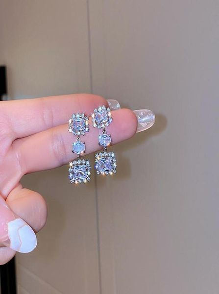 dangle chandelier 2021 arrival sparkling square zircon small earrings for women rhinestone inlaid piercing party jewelry3244729, Silver
dangle chandelier 2021 arrival sparkling square zircon small earrings for women rhinestone inlaid piercing party jewelry3244729, Silver
