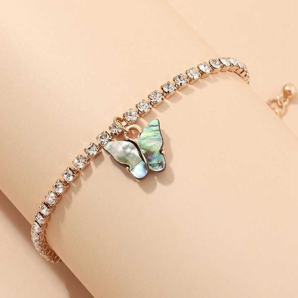 anklets chic rhinestone chain butterfly anklet for women girls butterfly pendent anklet beach foot chain bracelet fashion jewelry aa230530, Red;blue
anklets chic rhinestone chain butterfly anklet for women girls butterfly pendent anklet beach foot chain bracelet fashion jewelry aa230530, Red;blue