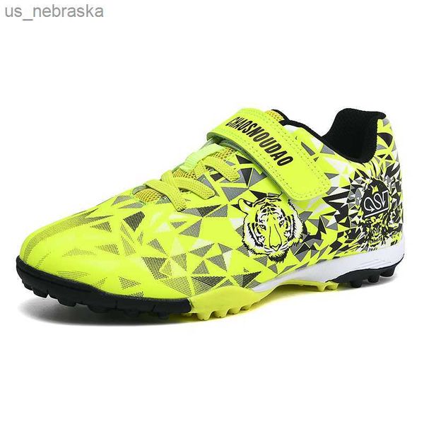 athletic outdoor 2023 new school student football training shoes grass turf kids athletic soccer sneakers nonslip boys soccer trainers 209 l, Black
athletic outdoor 2023 new school student football training shoes grass turf kids athletic soccer sneakers nonslip boys soccer trainers 209 l, Black