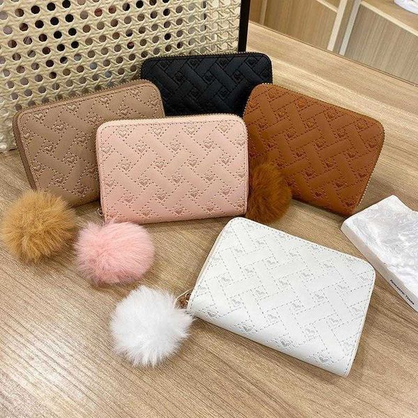 womens bag wholesale plush mini purses all match coin purse clutch embroidered small wallet, Red;black
womens bag wholesale plush mini purses all match coin purse clutch embroidered small wallet, Red;black
