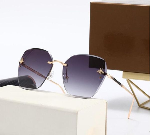 designer sunglasses for men and women classic summer fashion style metal plate frame eye protection glasses uv lens, White;black
designer sunglasses for men and women classic summer fashion style metal plate frame eye protection glasses uv lens, White;black