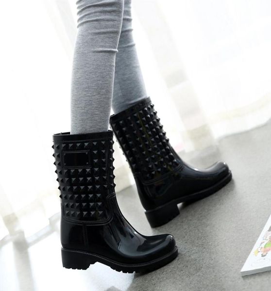 2021 short boots fashion rivet couple leather rain booties men and women spring autumn midtube rainboots low heel nonslip water 4808990, Black
2021 short boots fashion rivet couple leather rain booties men and women spring autumn midtube rainboots low heel nonslip water 4808990, Black