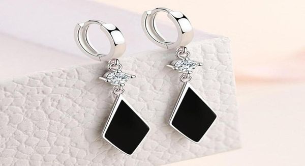 dangle chandelier geometric black enamel crystal zircon diamonds gemstones drop earrings for women 18k white gold silver color j1042169
dangle chandelier geometric black enamel crystal zircon diamonds gemstones drop earrings for women 18k white gold silver color j1042169