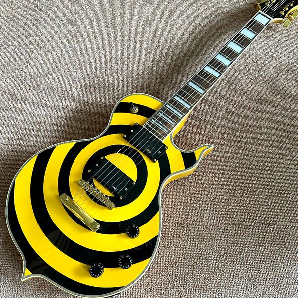 custom shop, lp custom electric guitar, yellow guitar color pictured, black pickup, ing
custom shop, lp custom electric guitar, yellow guitar color pictured, black pickup, ing