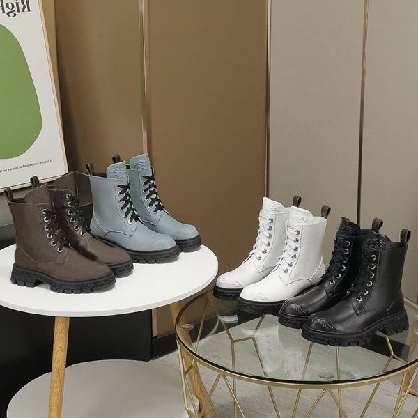 womens casual sports shoes travel women boots lace-up letter sneaker leather soled men high shoe designer boot platform lady trainers large, Black
womens casual sports shoes travel women boots lace-up letter sneaker leather soled men high shoe designer boot platform lady trainers large, Black