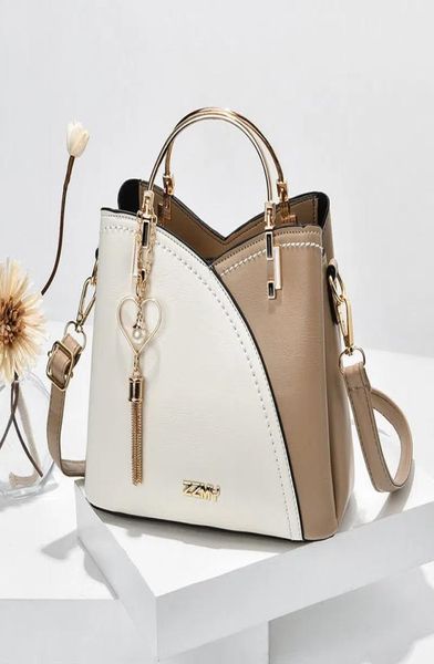 2022 stylish allinone handbag with a crossshoulder bag for women039s large volume bucket bags women8662698
2022 stylish allinone handbag with a crossshoulder bag for women039s large volume bucket bags women8662698