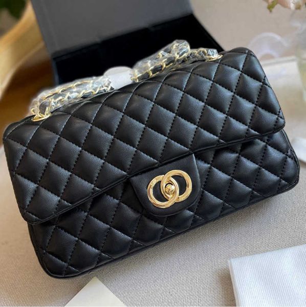 fashion brand designer bag shoulder bag fashion ladies classic luxury genuine leather gold chain tote messenger bag
fashion brand designer bag shoulder bag fashion ladies classic luxury genuine leather gold chain tote messenger bag
