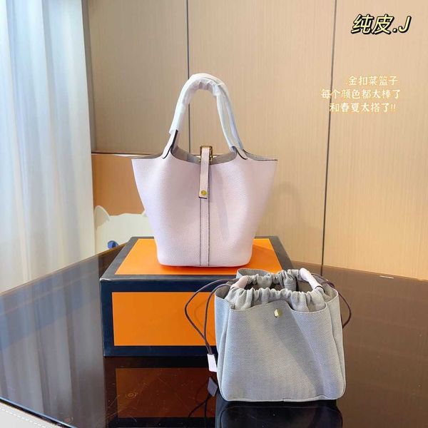 original edition 7a h home designer picotin lock bags family classic tc leather litchi pattern calf bucket cabbage basket handheld womens ba
original edition 7a h home designer picotin lock bags family classic tc leather litchi pattern calf bucket cabbage basket handheld womens ba