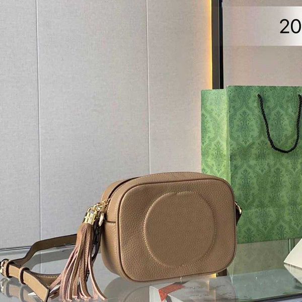 new 9 color snapsdesigner bag c letter crossbody bags women camera bags portable shoulder bag lady luxury tassels purse 230224
new 9 color snapsdesigner bag c letter crossbody bags women camera bags portable shoulder bag lady luxury tassels purse 230224