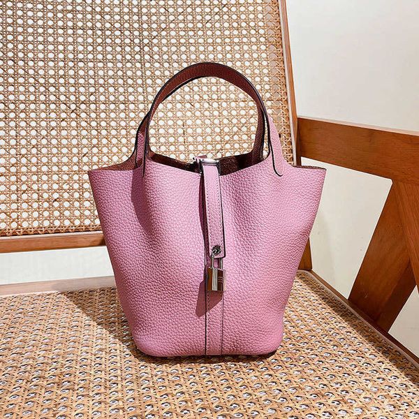 original edition 7a h home designer picotin lock bags vegetable basket women's bag versatile bucket handbag 2023 new high capacity text
original edition 7a h home designer picotin lock bags vegetable basket women's bag versatile bucket handbag 2023 new high capacity text