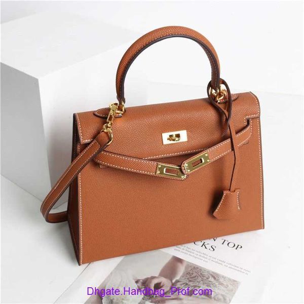 designer hemrres kelys tote bag online shop leather cowhide bag 2023 summer fashion premium texture handheld one shoulder crossbody second g
designer hemrres kelys tote bag online shop leather cowhide bag 2023 summer fashion premium texture handheld one shoulder crossbody second g