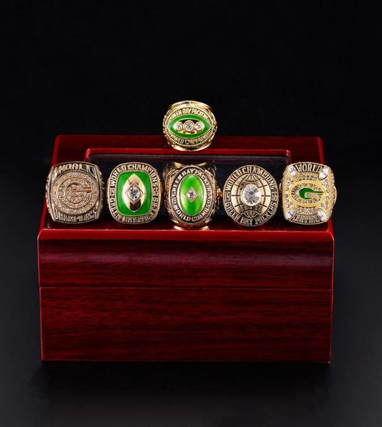 6pcsset whole rugby championship ring 2019 wisconsin football ring rugby rings souvenir jewelry fan gift us size5767915, Golden;silver
6pcsset whole rugby championship ring 2019 wisconsin football ring rugby rings souvenir jewelry fan gift us size5767915, Golden;silver