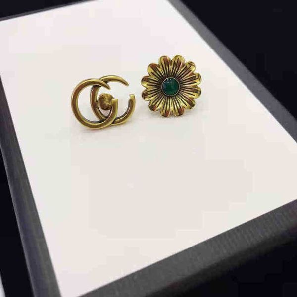 2023 new designer jewelry bracelet necklace ring chrysanthemum flower asymmetric earrings female used earrings, Golden
2023 new designer jewelry bracelet necklace ring chrysanthemum flower asymmetric earrings female used earrings, Golden