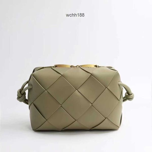 bag bottegas leather evening bags girl lingge cassettes handbags women purse 2023 crossbody green small woven box designer square 2tc8
bag bottegas leather evening bags girl lingge cassettes handbags women purse 2023 crossbody green small woven box designer square 2tc8