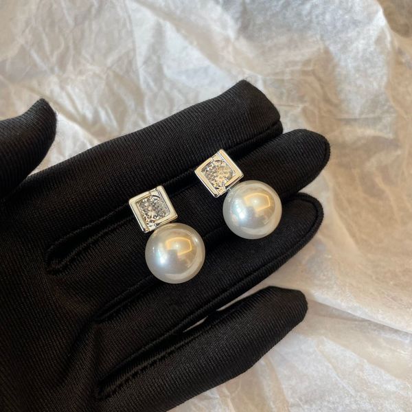 designer pearl earrings letter c stud earrings 18k gold plated geometric dangle earrings for wedding party jewelry, Silver
designer pearl earrings letter c stud earrings 18k gold plated geometric dangle earrings for wedding party jewelry, Silver