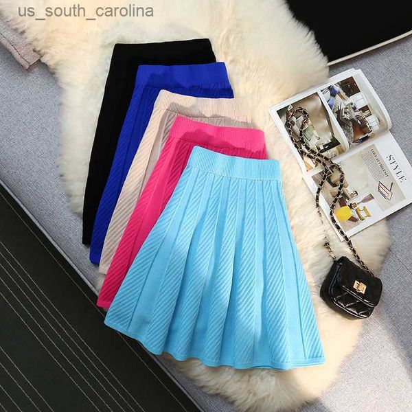 autumn winter knitted pleated short mini skirt women elastic high waist umbrella korean fashion ladies big swing skirt l230522, Black
autumn winter knitted pleated short mini skirt women elastic high waist umbrella korean fashion ladies big swing skirt l230522, Black