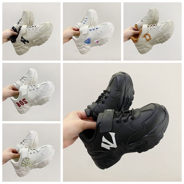 outdoor athletic kids designer sneakers new arrival trainers children athletic boys and girls runner casual shoes fashion rhyton toddler sho, Black
outdoor athletic kids designer sneakers new arrival trainers children athletic boys and girls runner casual shoes fashion rhyton toddler sho, Black