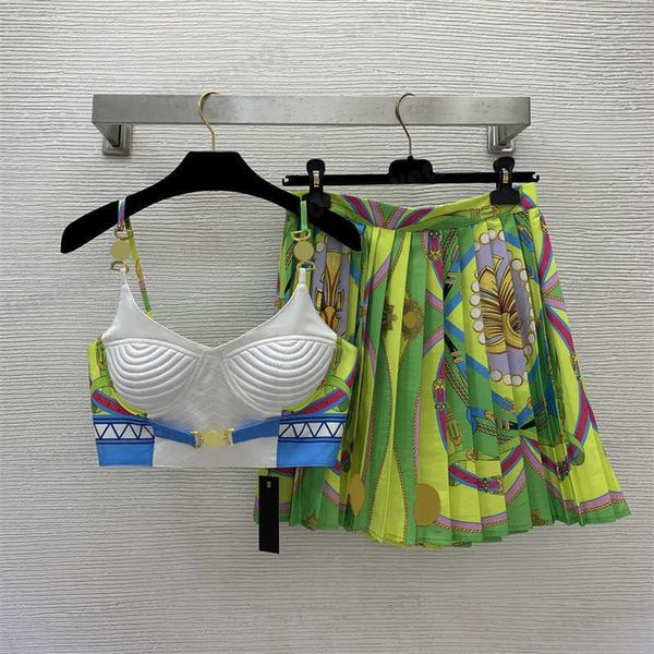 medusa camisole skirts two piece set designer short dress suit summer street fashion women skirt sets family ladies casual two-piece dresse, White
medusa camisole skirts two piece set designer short dress suit summer street fashion women skirt sets family ladies casual two-piece dresse, White