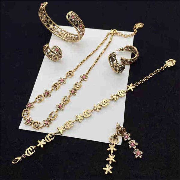 20% off 2023 new designer jewelry bracelet necklace ring accessories flower set series earrings with diamond flowers tassel earrings needle, Silver
20% off 2023 new designer jewelry bracelet necklace ring accessories flower set series earrings with diamond flowers tassel earrings needle, Silver