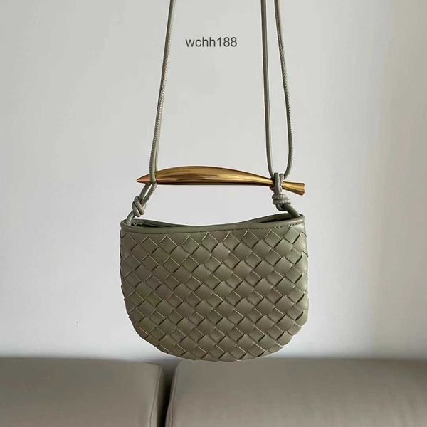 dumpling 2023 moon designer shoulder bag bottegas leather evening half bags women's sardine lady armpit purse messenger girl sardines 9
dumpling 2023 moon designer shoulder bag bottegas leather evening half bags women's sardine lady armpit purse messenger girl sardines 9