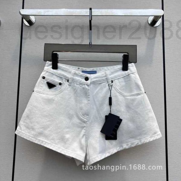women's shorts designer denim shorts, casual girls, versatile korean high waisted straight leg pants, summer 2023 new women's clot, White;black
women's shorts designer denim shorts, casual girls, versatile korean high waisted straight leg pants, summer 2023 new women's clot, White;black