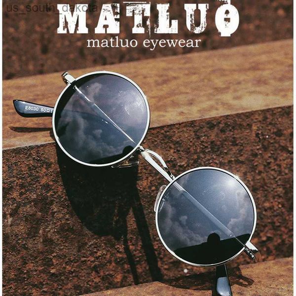 myt_0434 brand designer round hd sunglasses men women retro sun glasses male female metal frame eyewear driving uv400 l230523, White;black 
myt_0434 brand designer round hd sunglasses men women retro sun glasses male female metal frame eyewear driving uv400 l230523, White;black