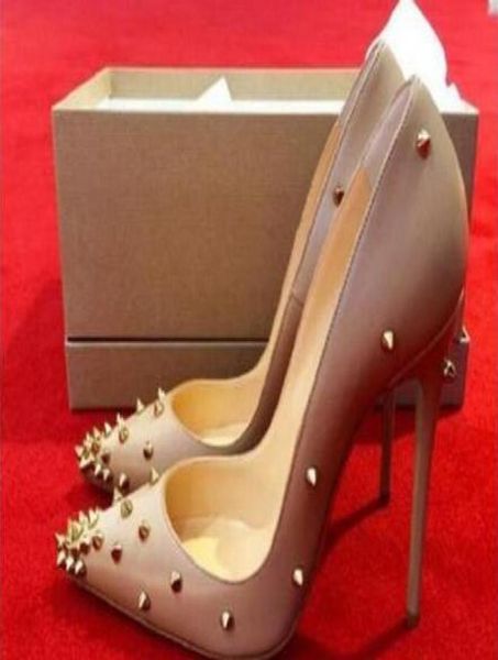 fashionable and exquisite patent leather highheeled shoes with pointed toe and rivets decorate the wedding dress with high qualit7815675, Black
fashionable and exquisite patent leather highheeled shoes with pointed toe and rivets decorate the wedding dress with high qualit7815675, Black