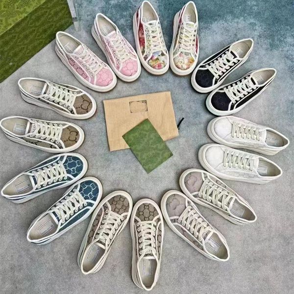 tennis 1977 platform canvas shoes thick bottom skate sports sneaker luxurys women shoe beige blue washed jacquard denim running shoes embroi
tennis 1977 platform canvas shoes thick bottom skate sports sneaker luxurys women shoe beige blue washed jacquard denim running shoes embroi