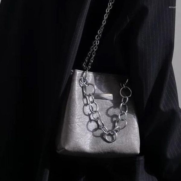 shoulder bags fashion crossbody women casual vintage elegant spring handbag gothic high street american style chain bag
shoulder bags fashion crossbody women casual vintage elegant spring handbag gothic high street american style chain bag
