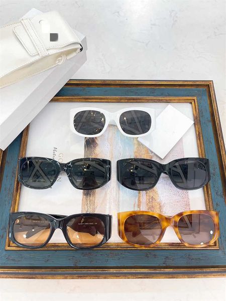 new product saijia sunglasses ins is popular on internet with the same cl40211i personalized and fashionable arc de triomphe sunglasses tren, White;black
new product saijia sunglasses ins is popular on internet with the same cl40211i personalized and fashionable arc de triomphe sunglasses tren, White;black