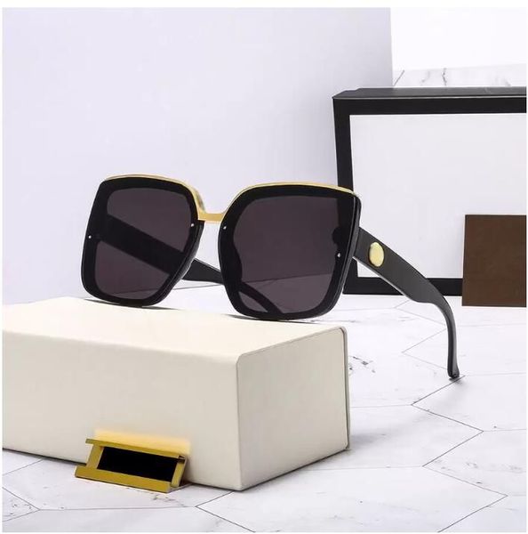 stylish bold chic minimalist letters designer sunglasses for woman man luxury polarized sunglasses summer traveling sunproof fashion sun gla, White;black
stylish bold chic minimalist letters designer sunglasses for woman man luxury polarized sunglasses summer traveling sunproof fashion sun gla, White;black