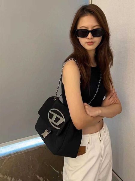 Vagrant Suitcase and Bag Canvas Dinner This Year Popular Chain High-capacity Nylon 2023 New Fashionable Motorcycle Style Tote Shoulder, Black6
Vagrant Suitcase and Bag Canvas Dinner This Year Popular Chain High-capacity Nylon 2023 New Fashionable Motorcycle Style Tote Shoulder, Black6