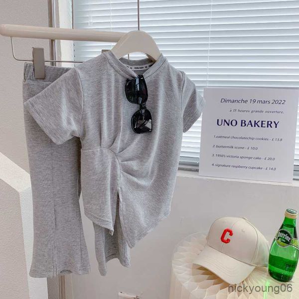 clothing sets girls set summer casual tracksuit t-shirt bell bottoms baby for kids sportswear 2pcs, White
clothing sets girls set summer casual tracksuit t-shirt bell bottoms baby for kids sportswear 2pcs, White