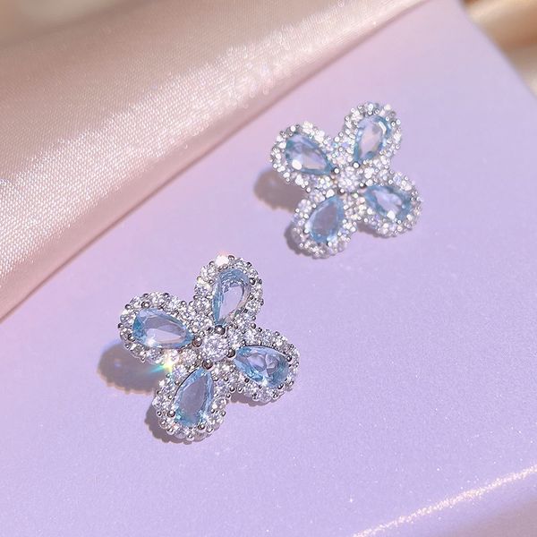 2023 lucky clover designer fashion women's earrings earrings jewelry party gifts, Golden
2023 lucky clover designer fashion women's earrings earrings jewelry party gifts, Golden