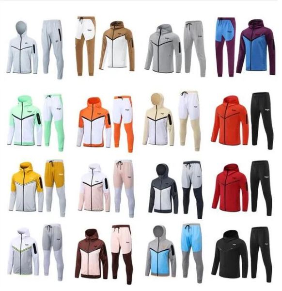 men designer tracksuits hoodies jogger suit jacket pants set hooded mens sweat suits tech fleece black solid brand 22/23 autumn winter
men designer tracksuits hoodies jogger suit jacket pants set hooded mens sweat suits tech fleece black solid brand 22/23 autumn winter