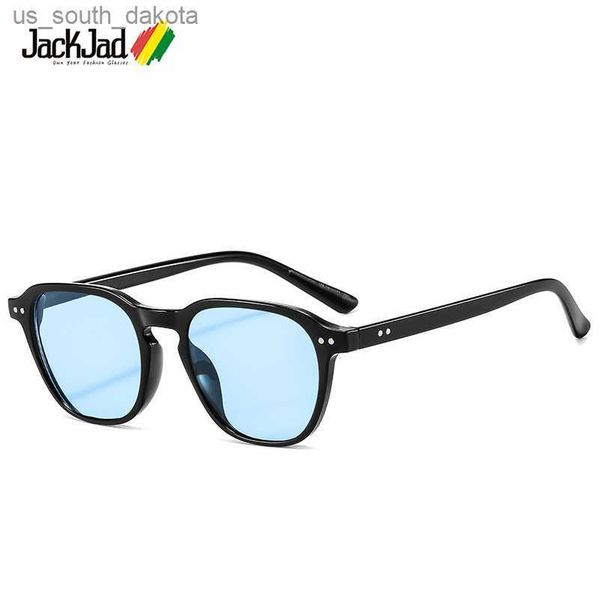 jackjad 2020 fashion square style tint ocean lens sunglasses two dots rivets eyewear brand design sun glasses oculos de sol 3397 l230523, White;black
jackjad 2020 fashion square style tint ocean lens sunglasses two dots rivets eyewear brand design sun glasses oculos de sol 3397 l230523, White;black